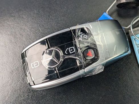 Used 2018 Mercedes-Benz S 560 4MATIC Sedan image 33