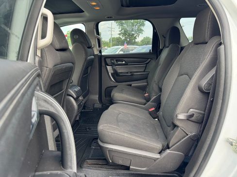 Used 2016 GMC Acadia SLE AWD/4WD image 16