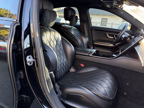 Used 2022 Mercedes-Benz S 580 4MATIC Sedan image 32