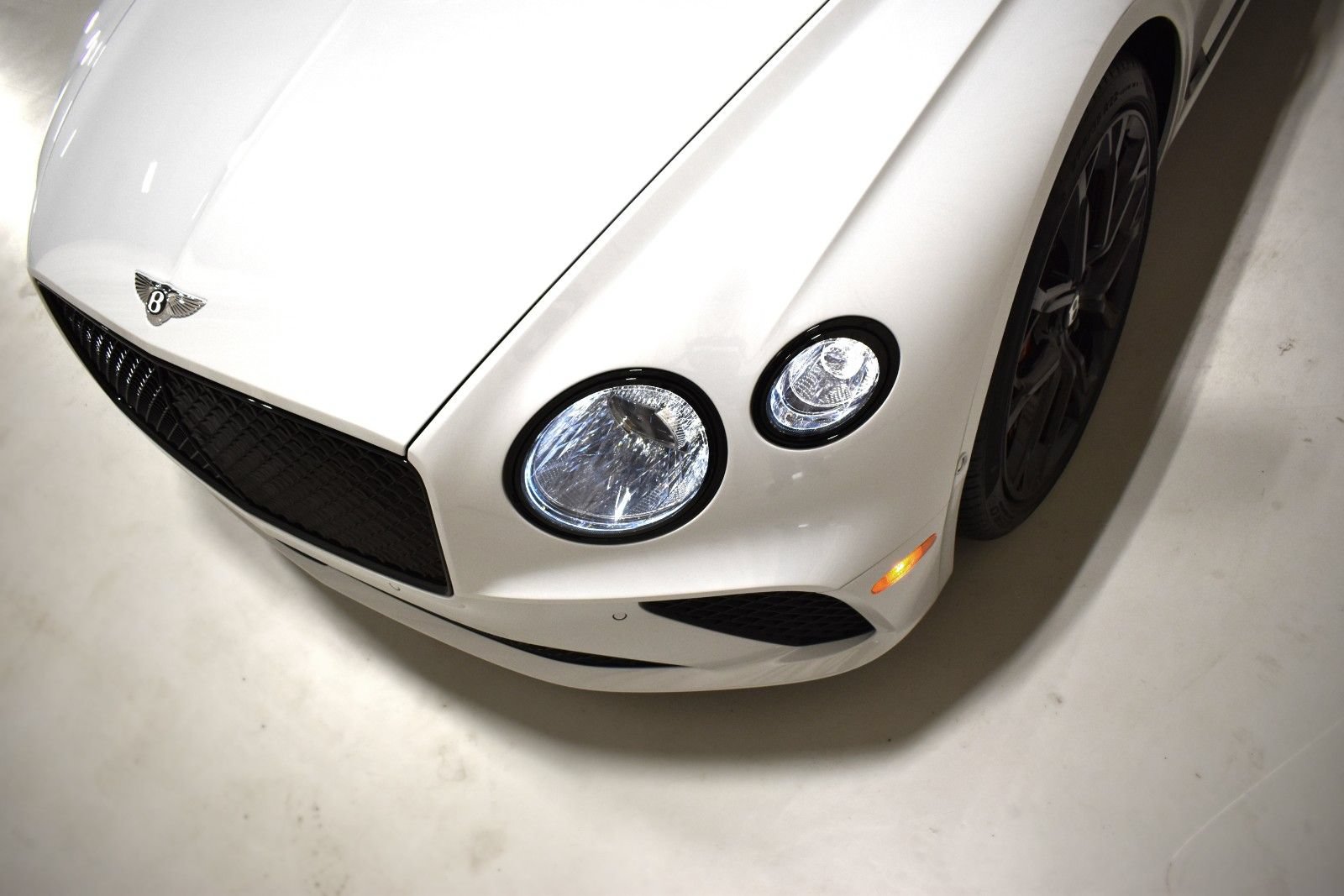 New 2024 Bentley Continental GT S AWD/4WD image 8