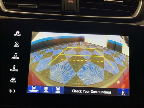 Certified 2019 Honda CR-V Touring image 17