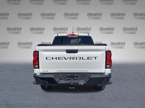 Used 2024 Chevrolet Colorado Z71 w/ Z71 Convenience Package 2 image 8