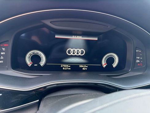 Used 2021 Audi Q8 AWD/4WD image 12
