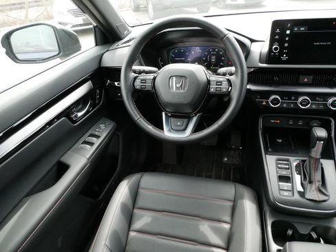 Used 2026 Honda CR-V Sport Touring image 9
