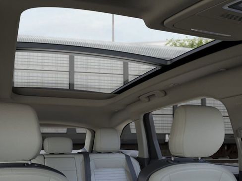 New 2026 Lincoln Nautilus Reserve image 22