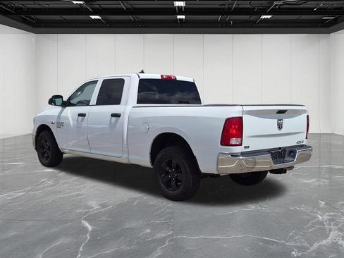 Used 2023 RAM 1500 Classic SLT w/ Trailer & Traction Group AWD/4WD image 3