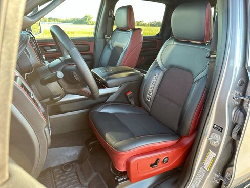 Used 2025 RAM 1500 Rebel AWD/4WD image 11