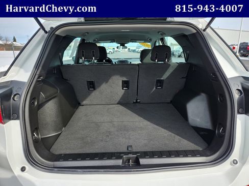 Used 2020 Chevrolet Equinox LS image 30