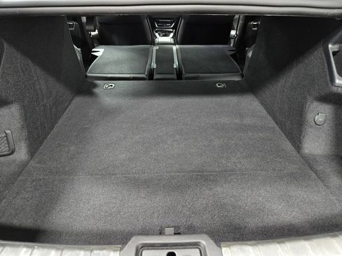 Used 2022 Audi e-tron GT Premium Plus image 44