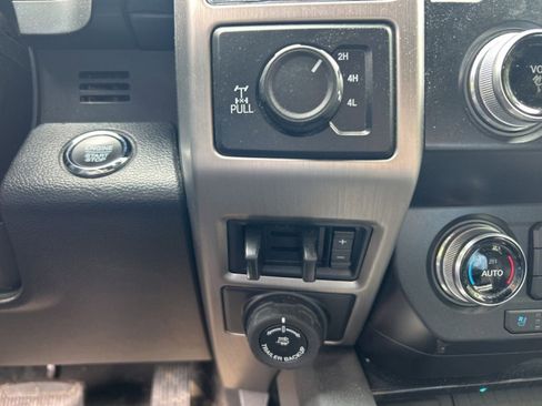 Used 2020 Ford F250 Platinum AWD/4WD image 23