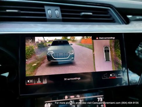 Used 2021 Audi e-tron Premium Plus w/ Premium Plus Package image 71