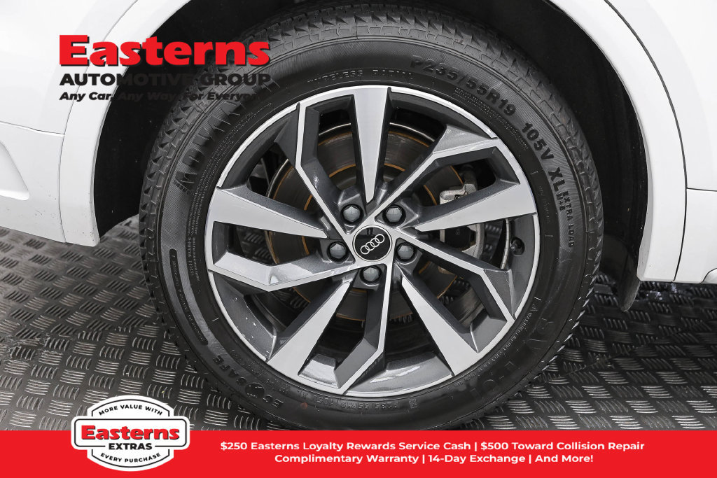Used 2024 Audi Q5 2.0T Premium Plus AWD/4WD image 30