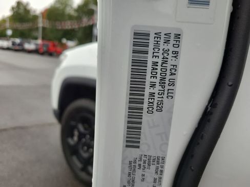 Used 2023 Jeep Compass Trailhawk image 29