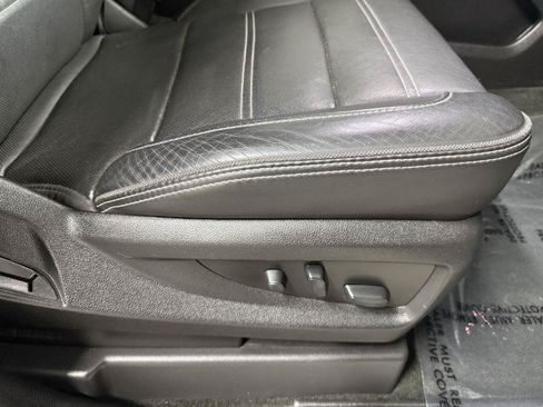 Used 2018 GMC Yukon XL Denali w/ Denali Ultimate Package AWD/4WD image 44