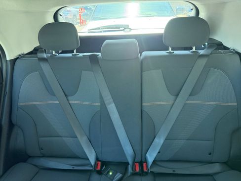 Used 2026 Kia Niro LX FWD image 36