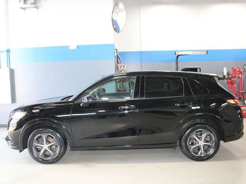 Used 2023 Honda HR-V EX-L image 9