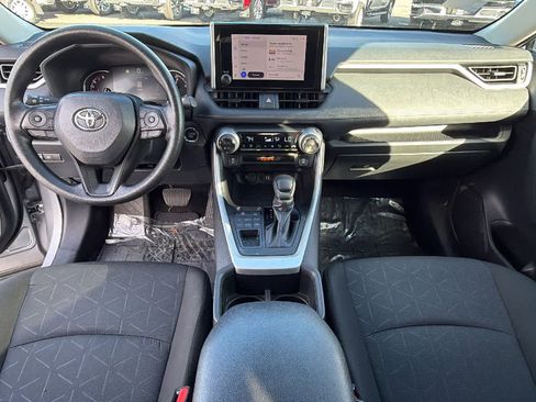 Used 2024 Toyota RAV4 XLE image 26