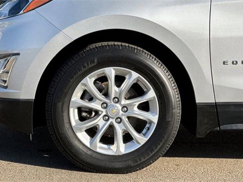 Used 2019 Chevrolet Equinox LT image 29