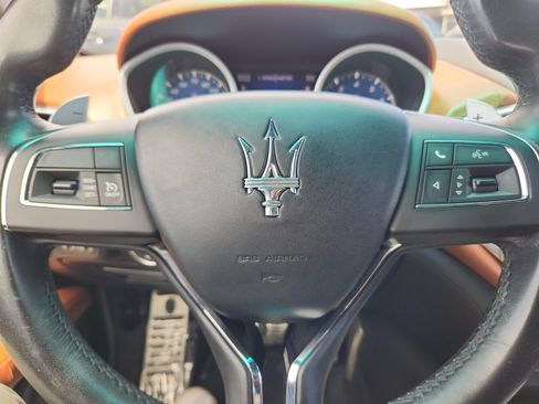 Used 2015 Maserati Ghibli S Q4 AWD/4WD image 9