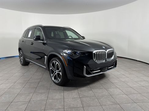 Used 2026 BMW X5 xDrive40i AWD/4WD image 7