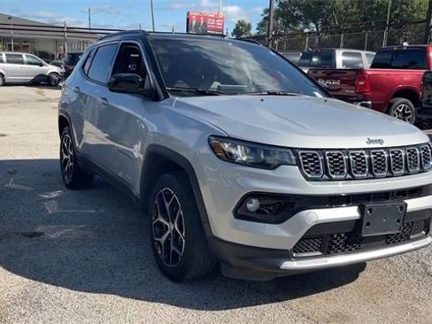 Used 2024 Jeep Compass Limited w/ Sun and Sound Group image 26