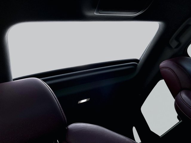 Used 2024 MAZDA CX-30 AWD 2.5 S w/ Preferred Package image 17
