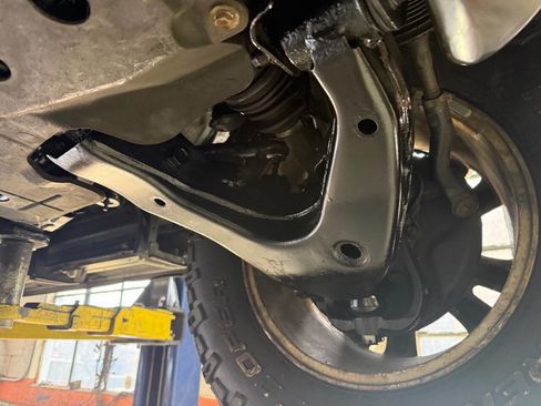 Used 2003 Lexus LX 470 4WD image 70