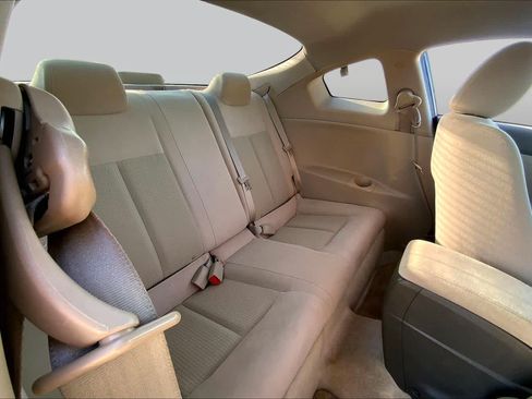 Used 2011 Nissan Altima 2.5 S w/ Convenience Pkg FWD image 18
