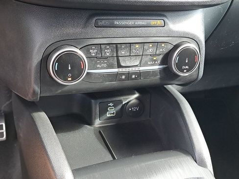 Certified 2024 Ford Escape ST-Line image 32