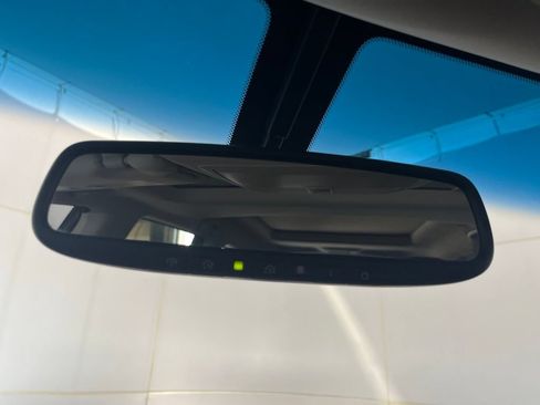 Used 2015 Nissan Pathfinder Platinum FWD image 79