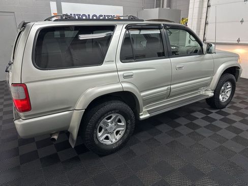 Used 1999 Toyota 4Runner Limited AWD/4WD image 11