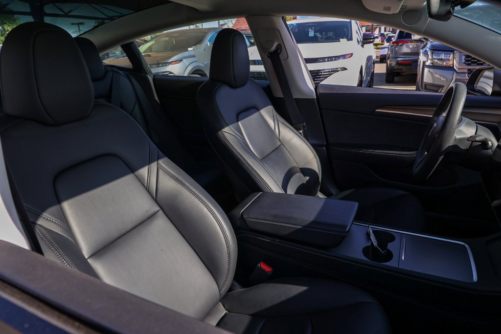 Used 2023 Tesla Model 3 Standard Range RWD image 21