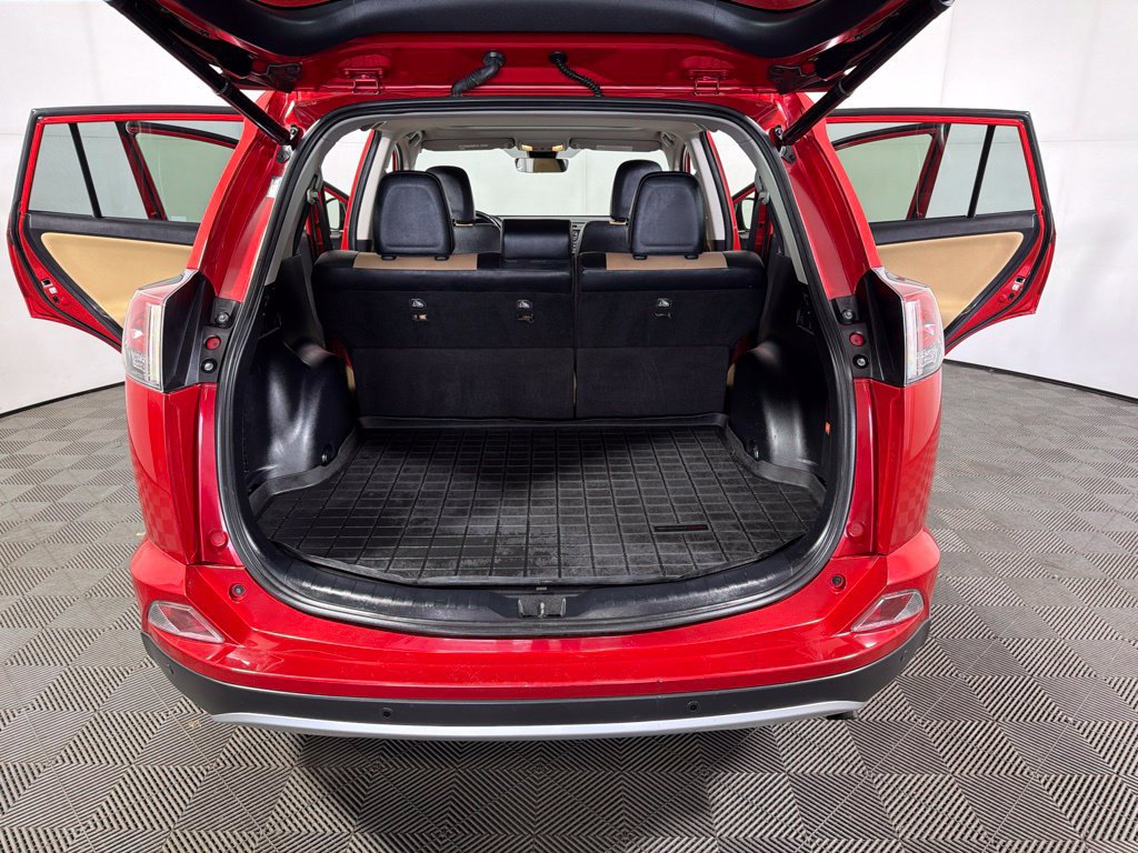 Used 2016 Toyota RAV4 Limited w/ Advanced Technology Package AWD/4WD image 21