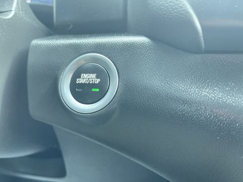 Certified 2023 GMC Terrain SLE w/ Driver Convenience Package image 17