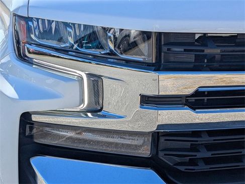 Used 2022 Chevrolet Silverado 1500 LT image 10