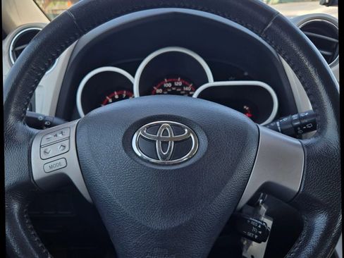 Used 2010 Toyota Matrix S image 20