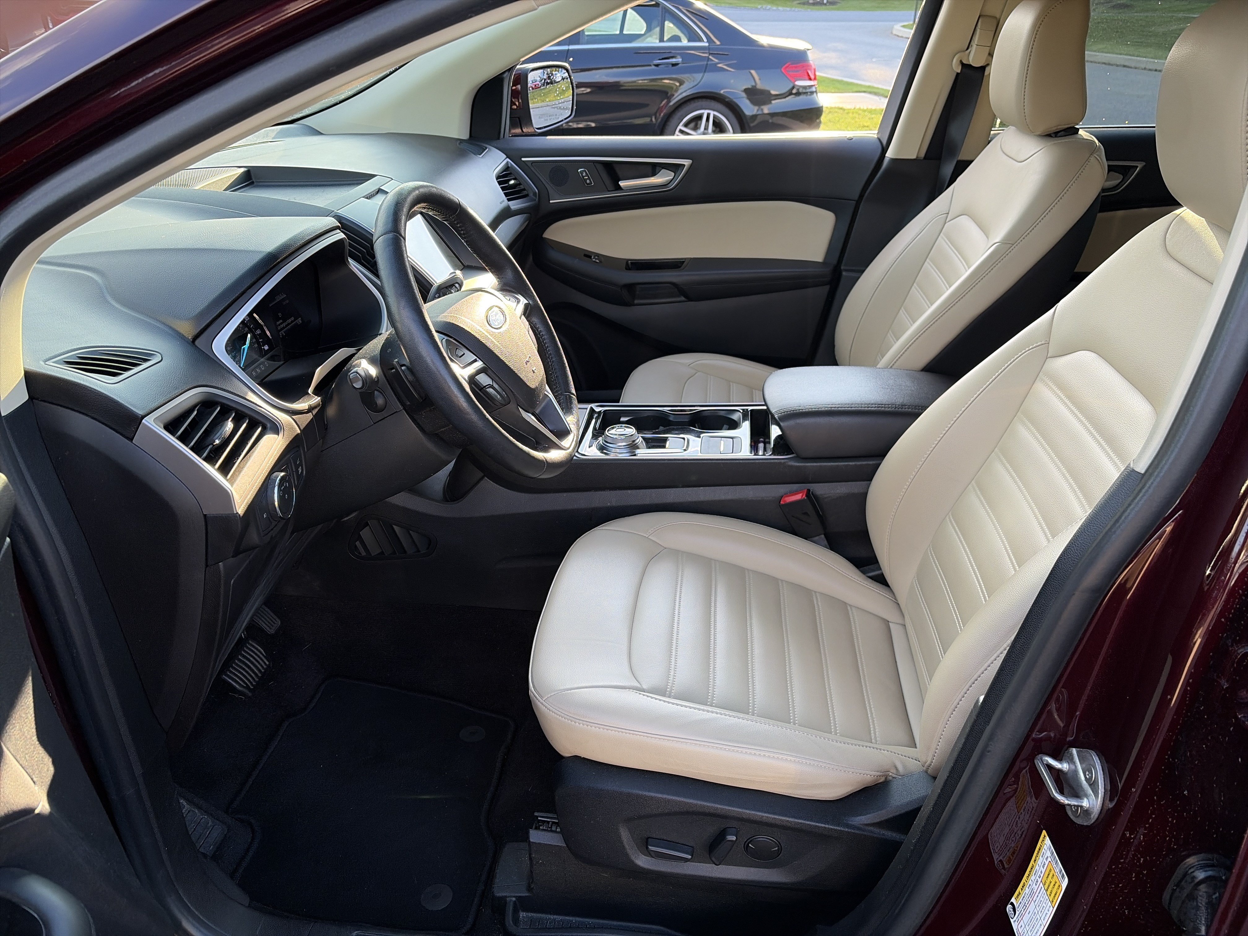 Used 2020 Ford Edge SEL w/ Convenience Package AWD/4WD image 14
