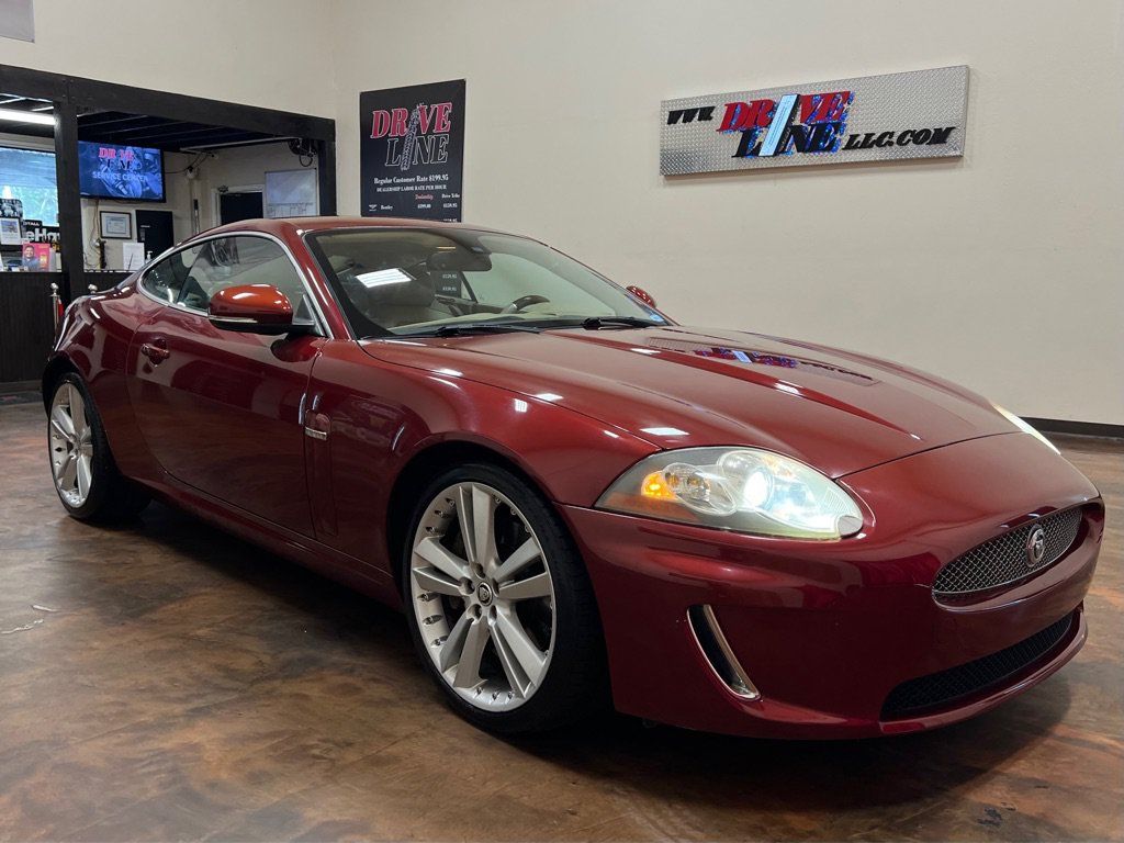 Used 2010 Jaguar XK Coupe RWD image 3