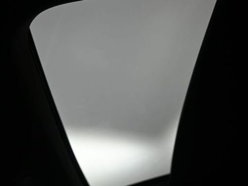 Used 2023 Cadillac XT6 Luxury image 18