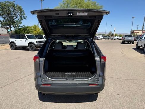 Used 2021 Toyota RAV4 XLE Premium AWD/4WD image 37