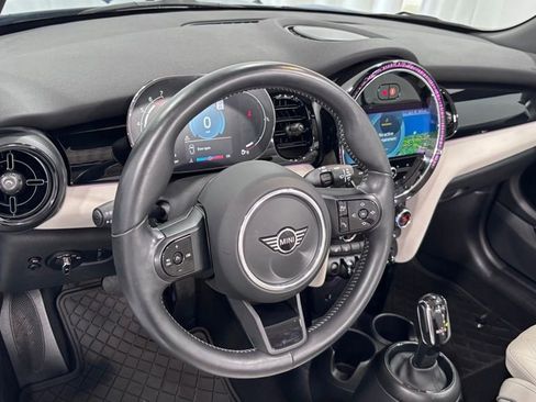 Used 2023 MINI Cooper Convertible w/ Signature Upholstery Package FWD image 10