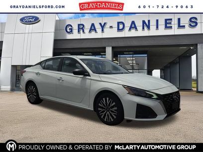 Used 2025 Nissan Altima 2.5 SV