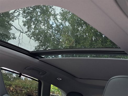 New 2025 Audi Q5 2.0T Premium Plus image 16