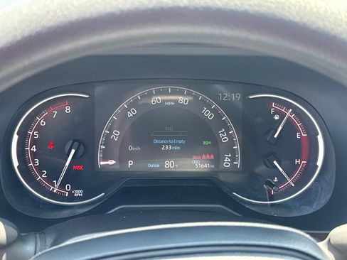 Used 2025 Toyota RAV4 XLE AWD/4WD image 21