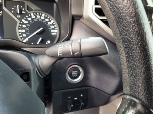 Used 2024 Toyota Tundra SR5 AWD/4WD image 31
