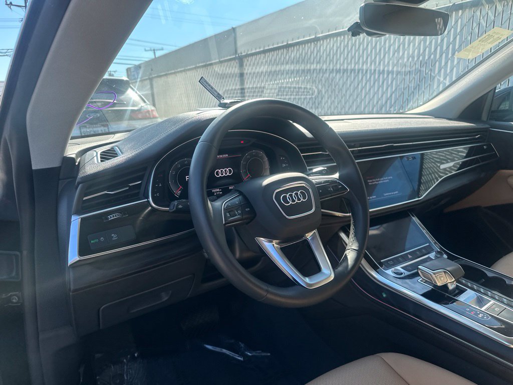 Used 2023 Audi Q8 Premium Plus w/ Premium Plus Package AWD/4WD image 13