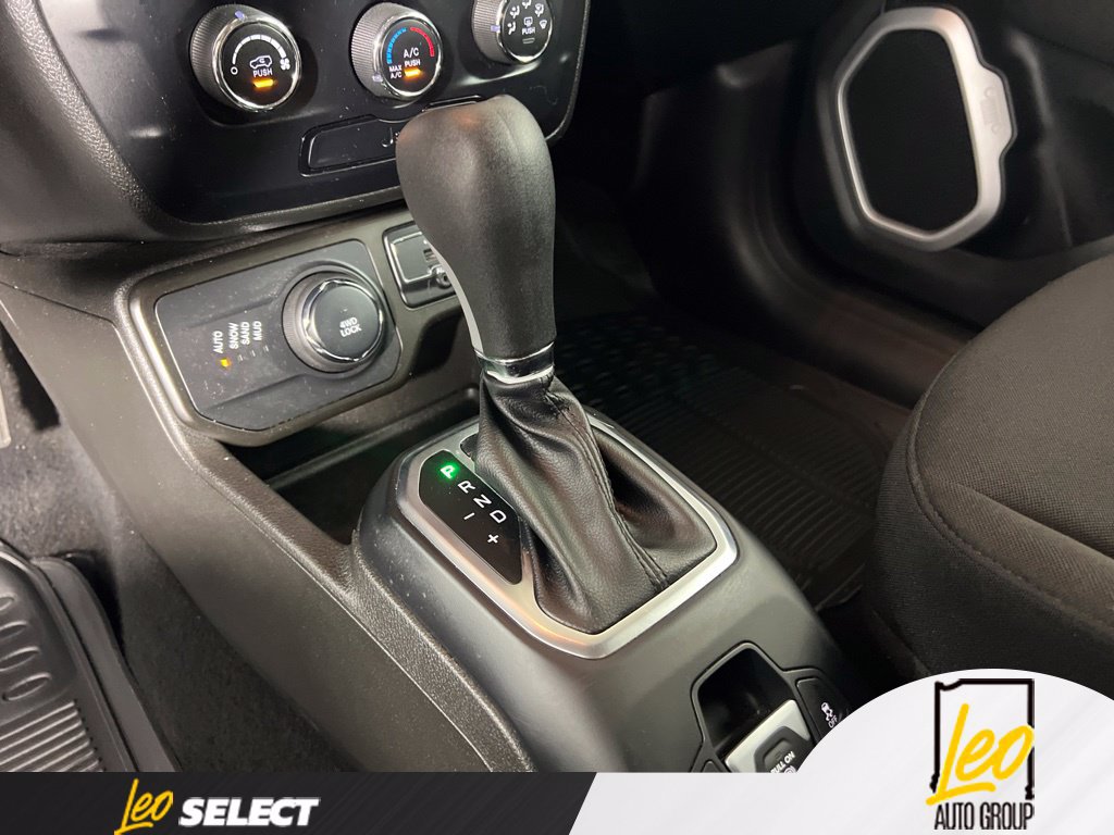 Used 2020 Jeep Renegade Sport w/ UConnect 7.0 Group AWD/4WD image 29