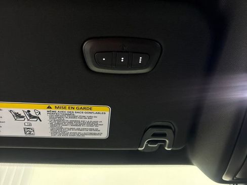 New 2026 RAM 1500 4x4 Crew Cab image 14