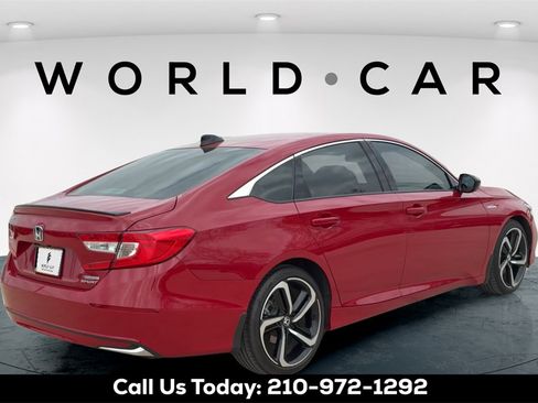 Used 2022 Honda Accord Sport image 3