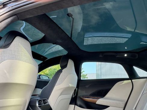 Used 2022 Lucid Air Grand Touring image 74